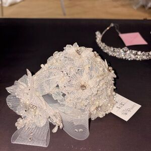 Elegant White Bling Bridal Hair Accessory